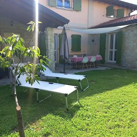 Villa Linda A Monate